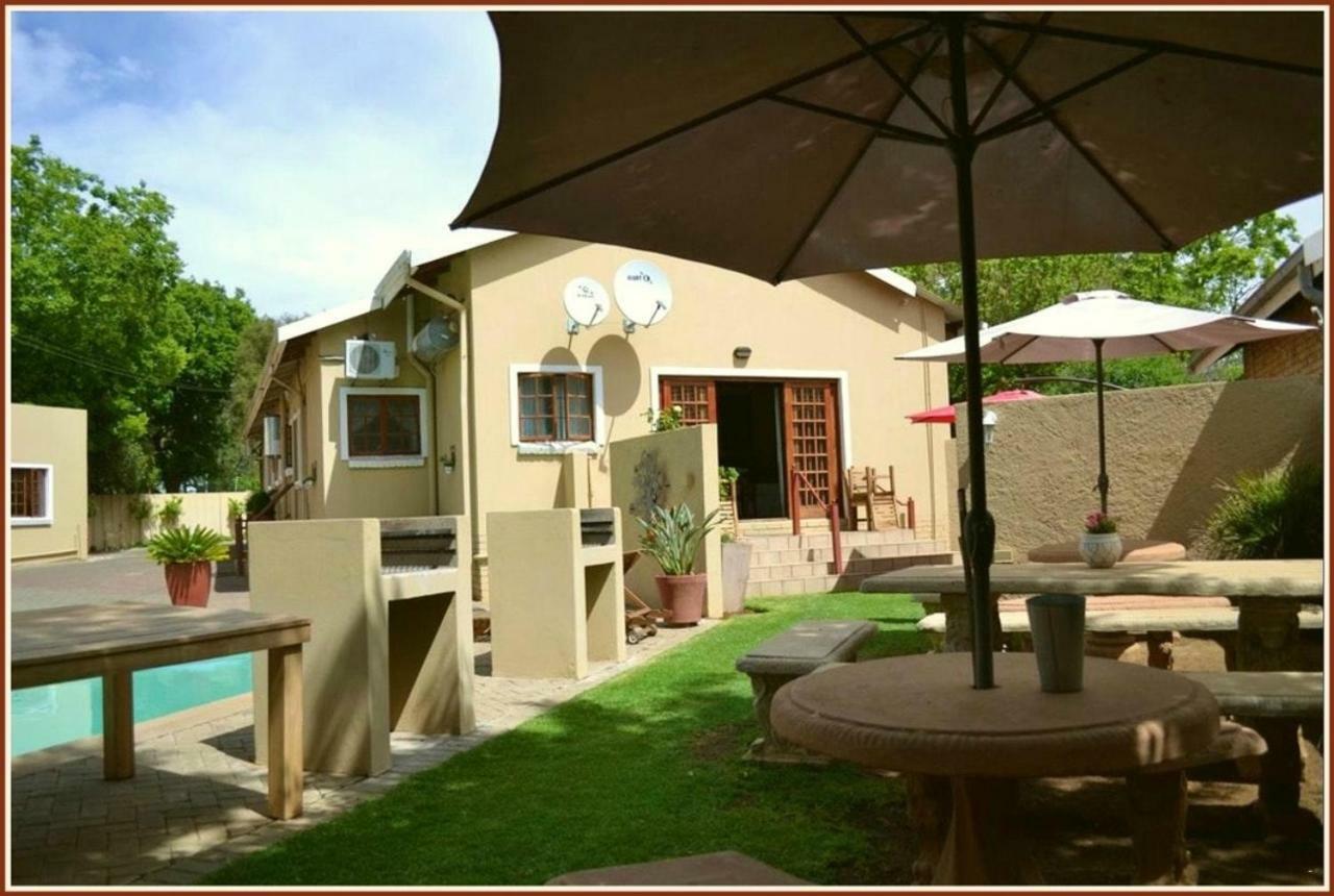 Jock-Inn Guest House Bloemfontein Exterior foto