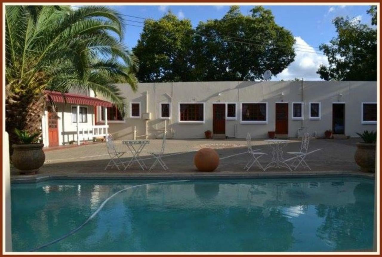 Jock-Inn Guest House Bloemfontein Exterior foto