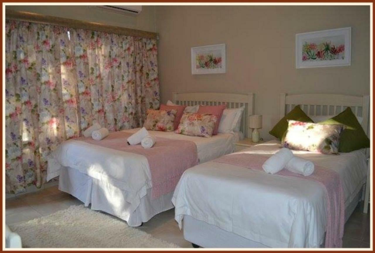 Jock-Inn Guest House Bloemfontein Exterior foto